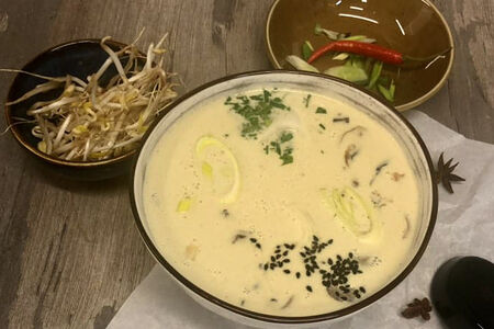 Том кха кай