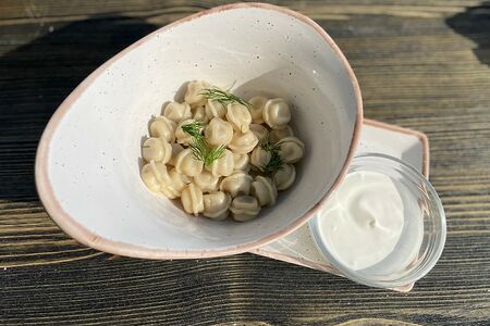 Пельмешки со сметаной