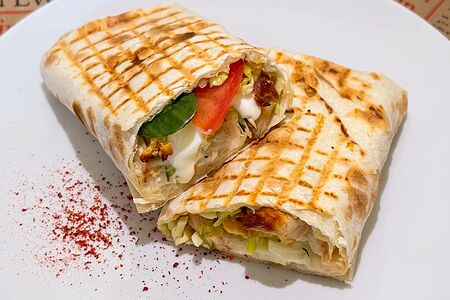 Шаурма Сырная с мясом