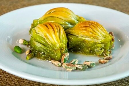 Пахлава Мидия с фисташками