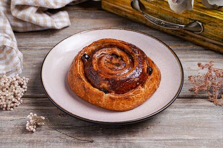 Улитка с изюмом