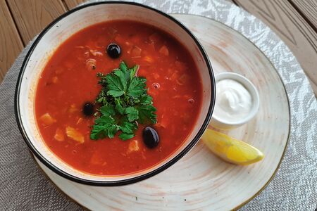 Солянка сборная мясная