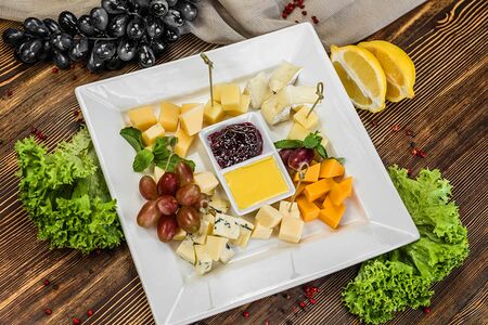 Сырное плато Элитное