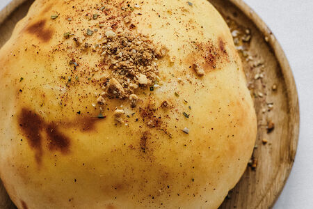 Пита c заатаром и дуккой