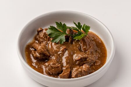 Гуляш из говядины