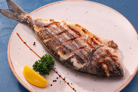 Дорадо на гриле