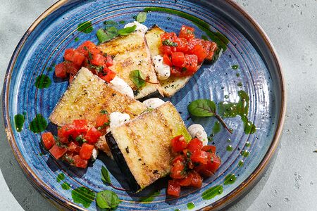 Хрустящие баклажаны с кремом из сулугуни