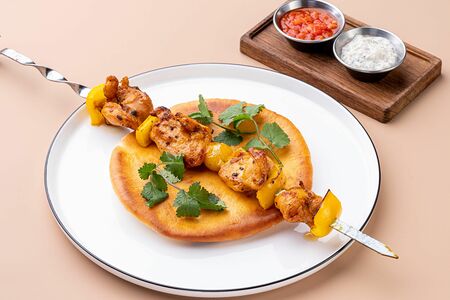 Шашлык из куриного бедра