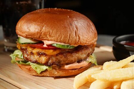 Бургер Маленький принц/фри 50гр/ кетчуп 30гр