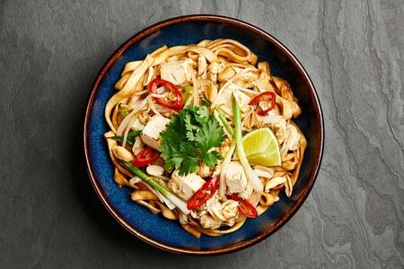 Вок Пад тай