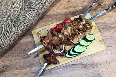 Шашлык из куриных крылышек