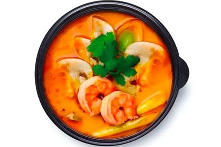 Том ям с креветками