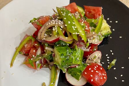 Салат с грядки