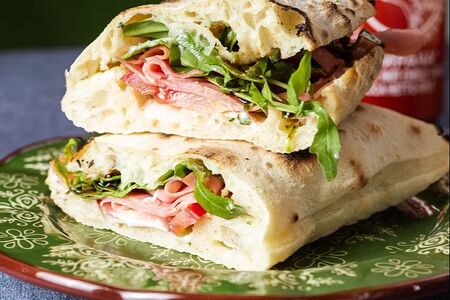 Пануоццо с ветчиной