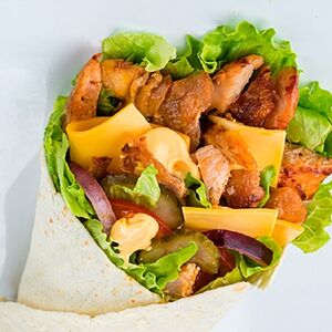 Сырный донер в лаваше с курицей