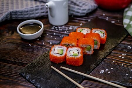 Калифорния с крабом