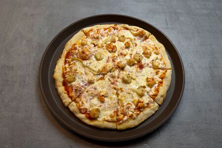 Пицца с морепродуктами