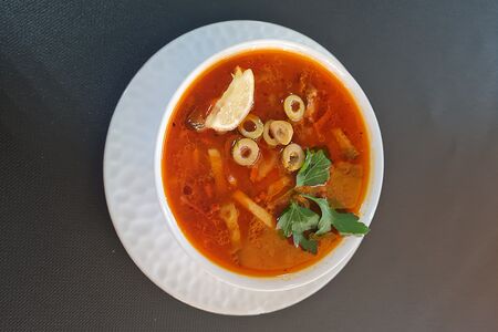 Солянка сборная мясная