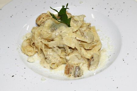 Фетучини с белыми грибами