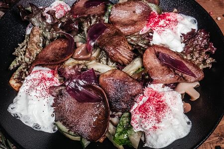 Салат с языком