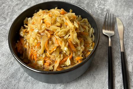 Капуста тушеная