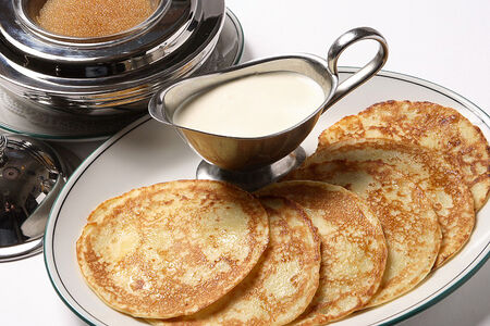 Икра щучья и полдюжины картофельных оладий