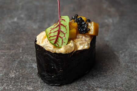 Гункан гребешок