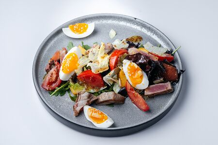 Нисуаз с тунцом