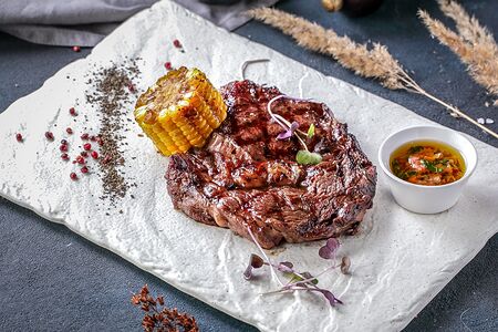 Стейк из фермерской телятины