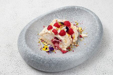 Меренговый рулет