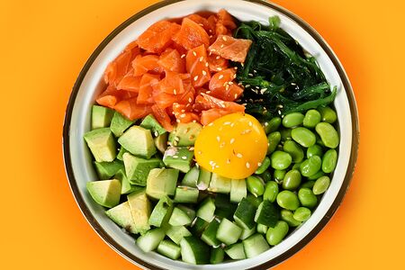 Поке с лососем