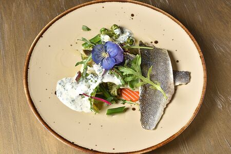 Филе сибаса на пару