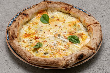 Четыре сыра M