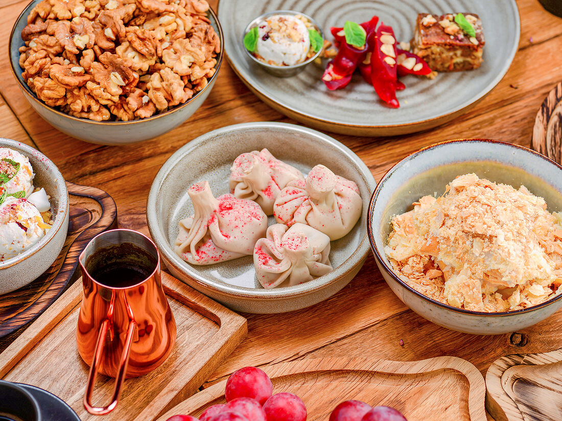 Хинкали на районе