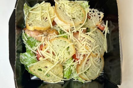 Цезарь с курицей