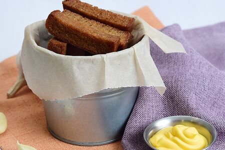 Гренки / сырный соус