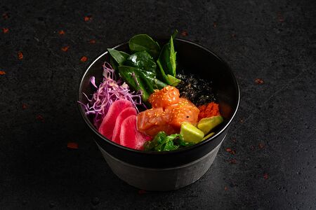 Поке с лососем