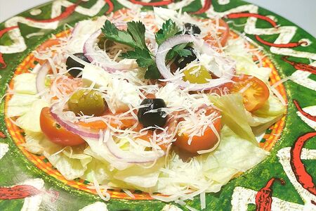 Салат с семгой