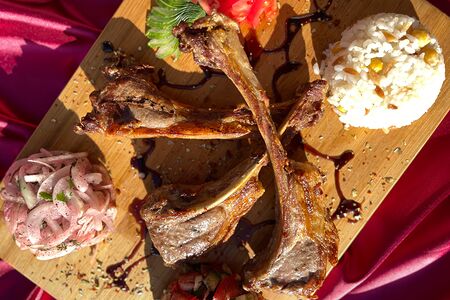 Бараньи ребрышки Пирзола