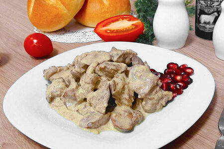 Печень куриная в сливочном соусе