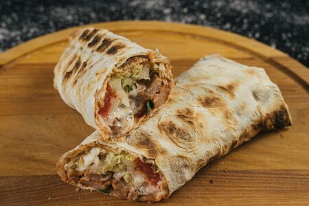 Шаурма из свинины на углях