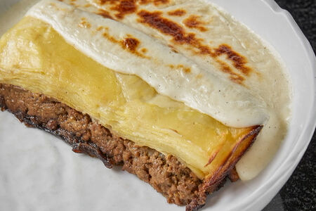 Мусака с томленой грудинкой