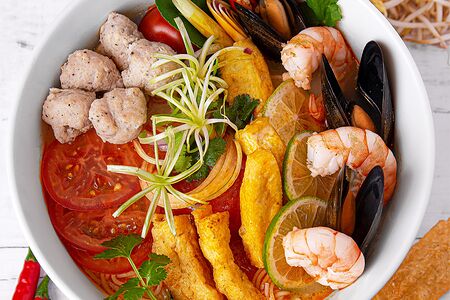 Суп Бун Тхай с морепродуктами большой 