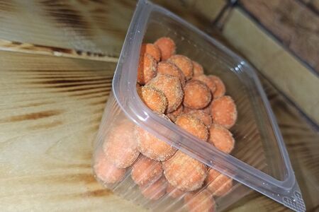 Арахис в глазури барбекю