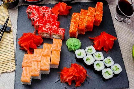 Сет роллов Девичник