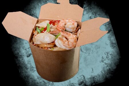 Удон с морепродуктами