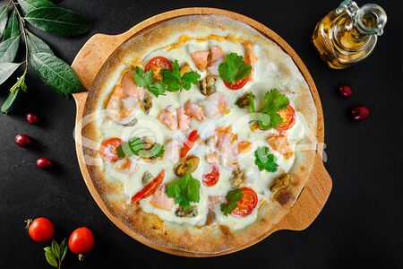 Том ям пицца большая