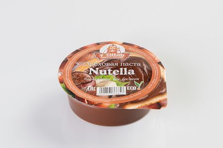 Ореховая паста Nutella