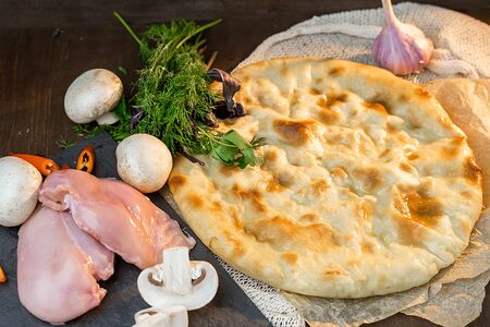 Пирог с курицей и грибами