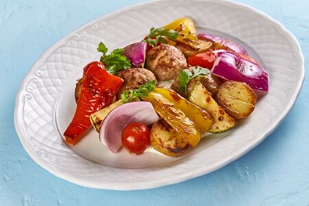 Котлеты из индейки с овощами